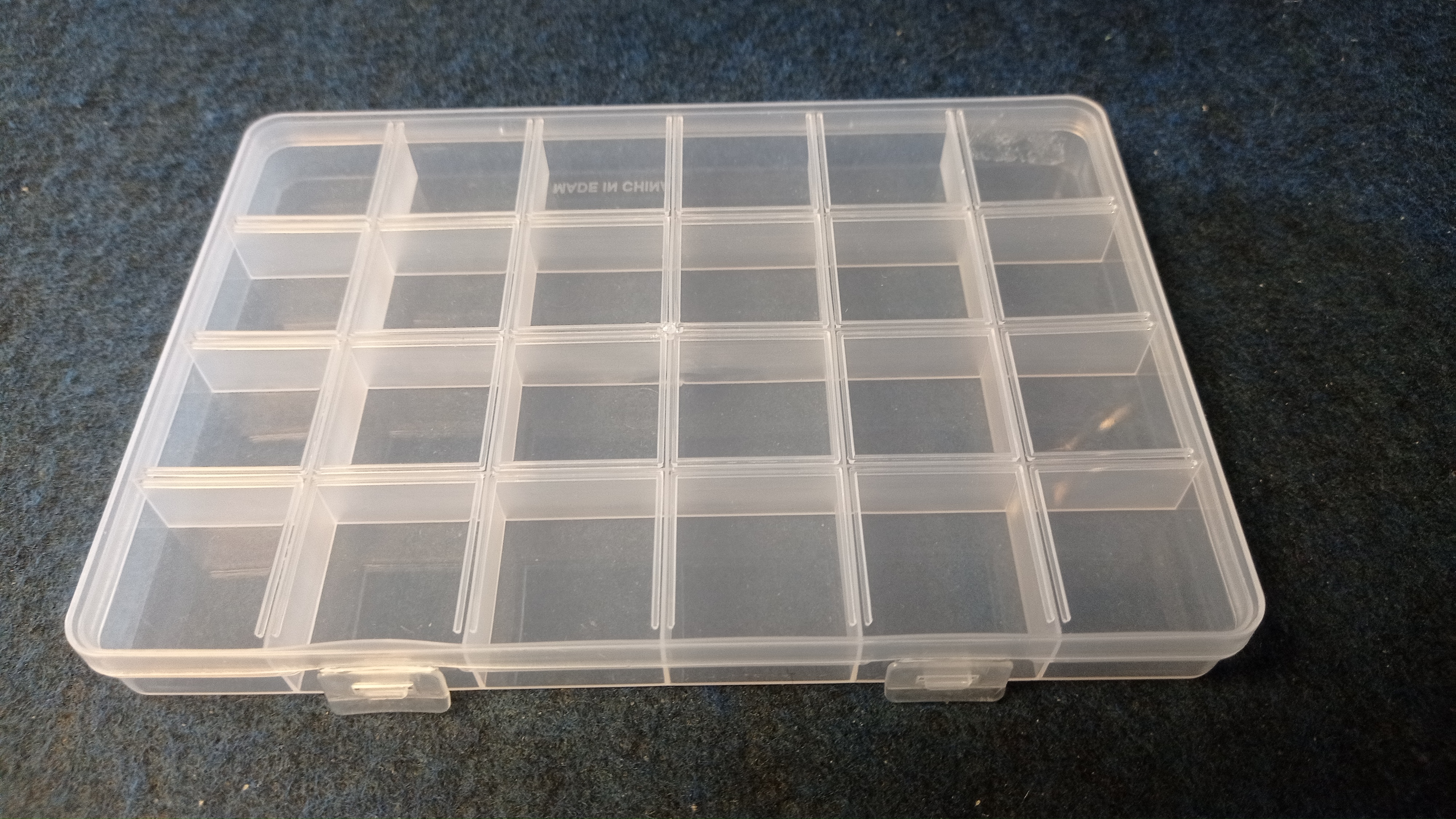 CONTENITORE PLASTICA 19X13X2